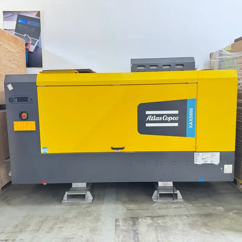 حفاری معدنی کمپرسور هوای اسکرو قابل حمل دیزلی اطلس کوپکو XAXS600 اصل